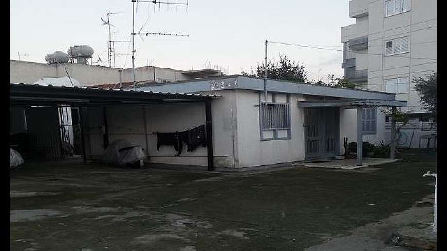 Одноэтажный дом на продажу в Никосии-Строволос.