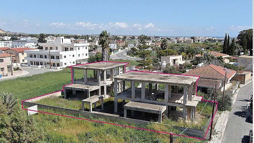 Two x3 bdrms Incomplete Houses in Livadhia, Larnaca