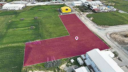 Field for sale/Aradhippou