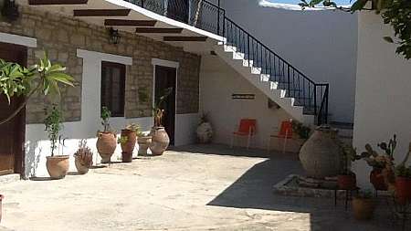 Традиционный Кипрский дом.