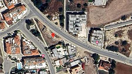 Plot for sale with building permit for a building/Oroclini