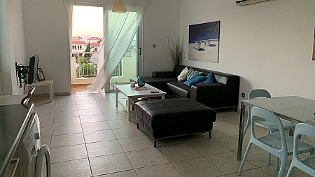 MODERN AND SPACIOUS 2 BEDROOM APARTMENT IN PERNERA 650 METERS FROM THE NEW MARINA