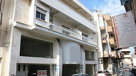 Здание центра Ларнаки,Коммерческая недвижимость на Кипре